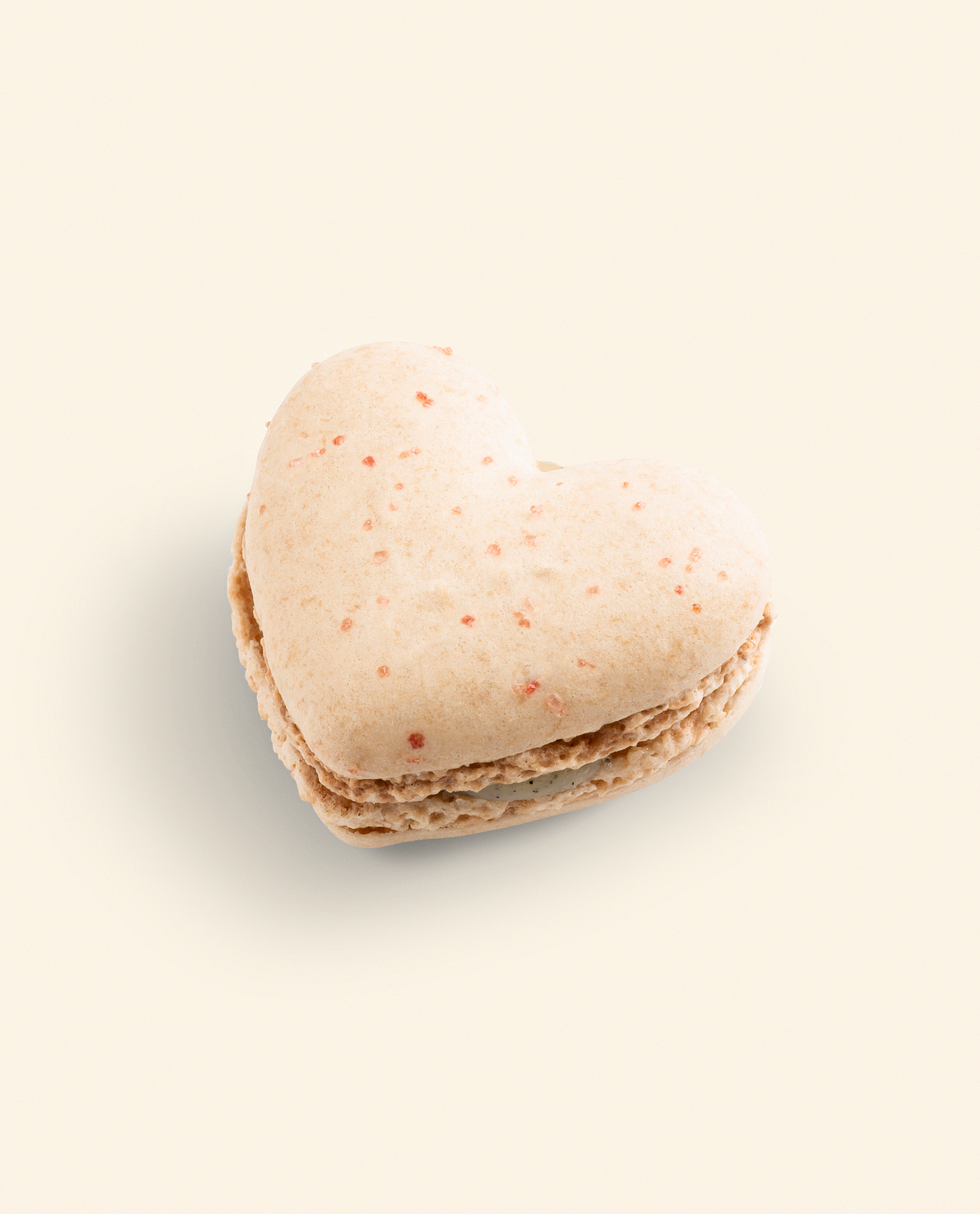 Heart Macarons – 24 Ct